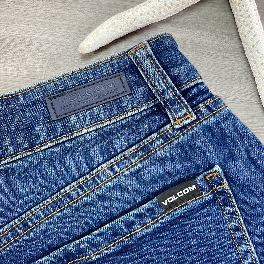 🔆VOLCOME🔆 VOL STONE HIGH RISE SHORTS - Picture 12 of 12